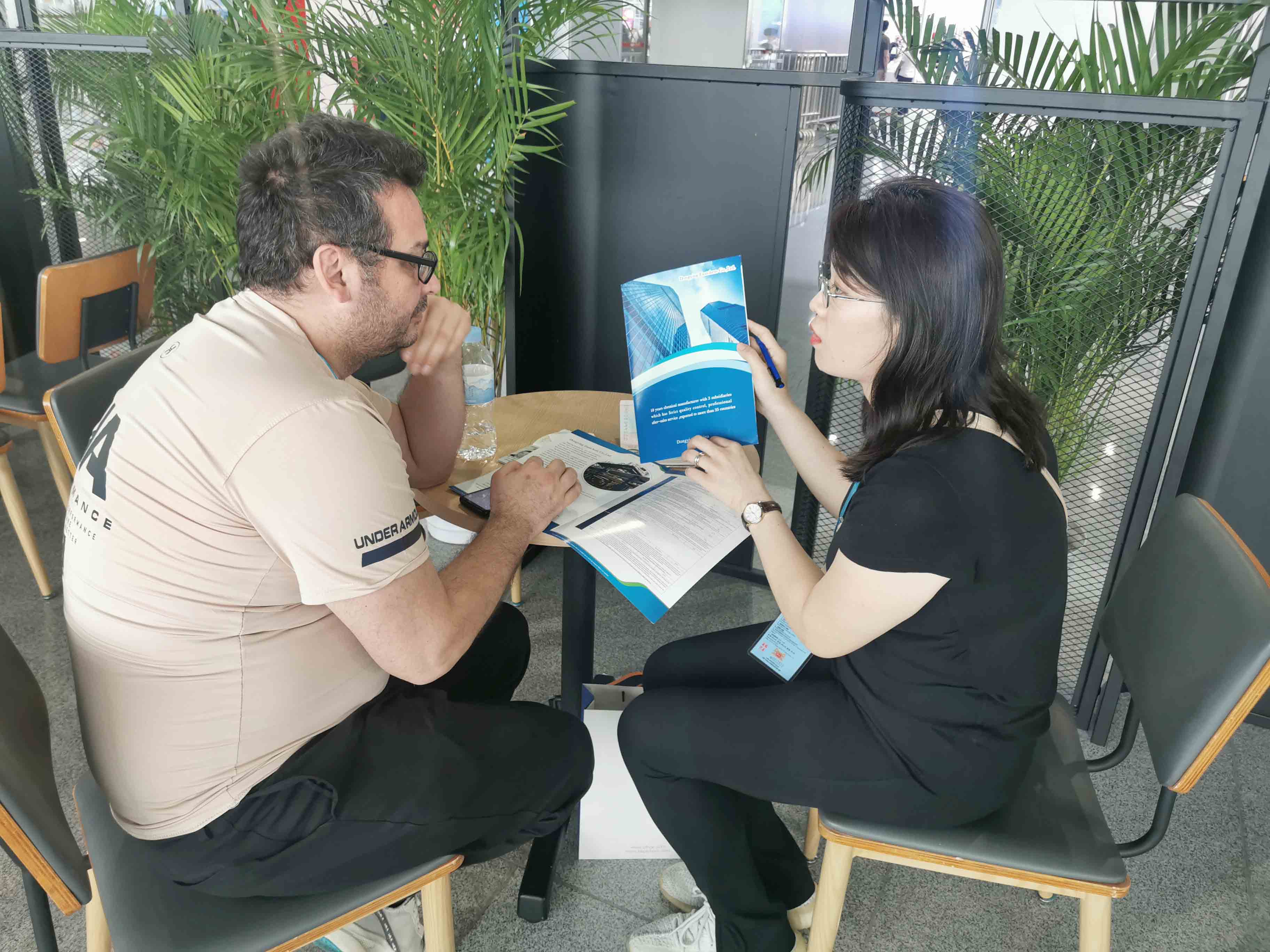 国产成人精品一区二区三区