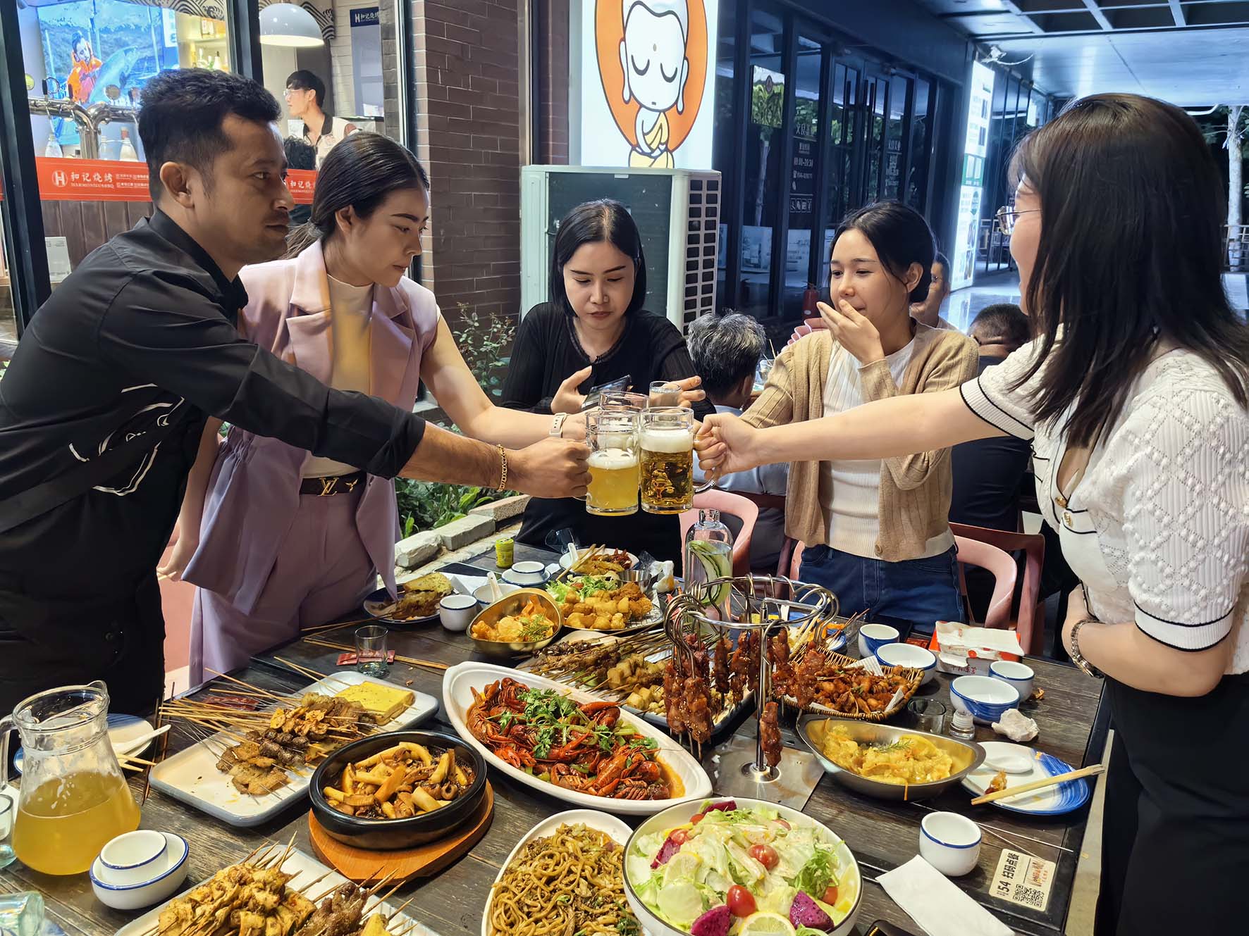 国产成人精品一区二区三区