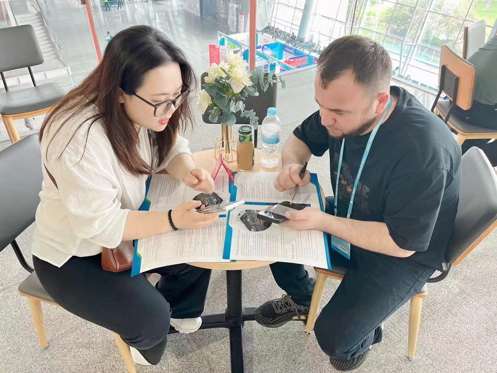 国产成人精品一区二区三区